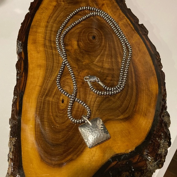 Silpada sterling silver popcorn necklace and hammered silver pendant. - Picture 9 of 15